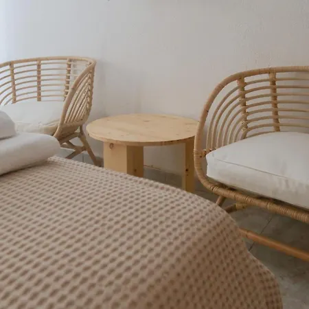 Nona's ゲストハウス 3*