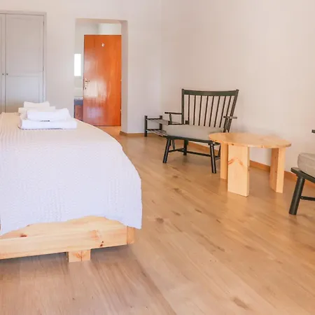 Nona's 3* Himara
